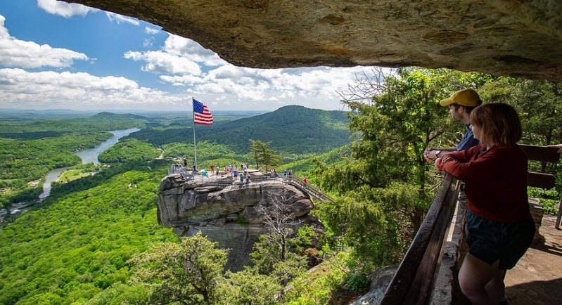 Chimney Rock at Chimney Rock State Park, North Carolina, USA